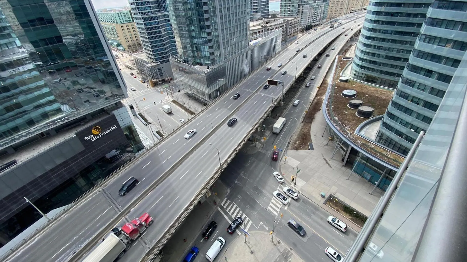 Lägenhet Monarch Residences Toronto Kanada