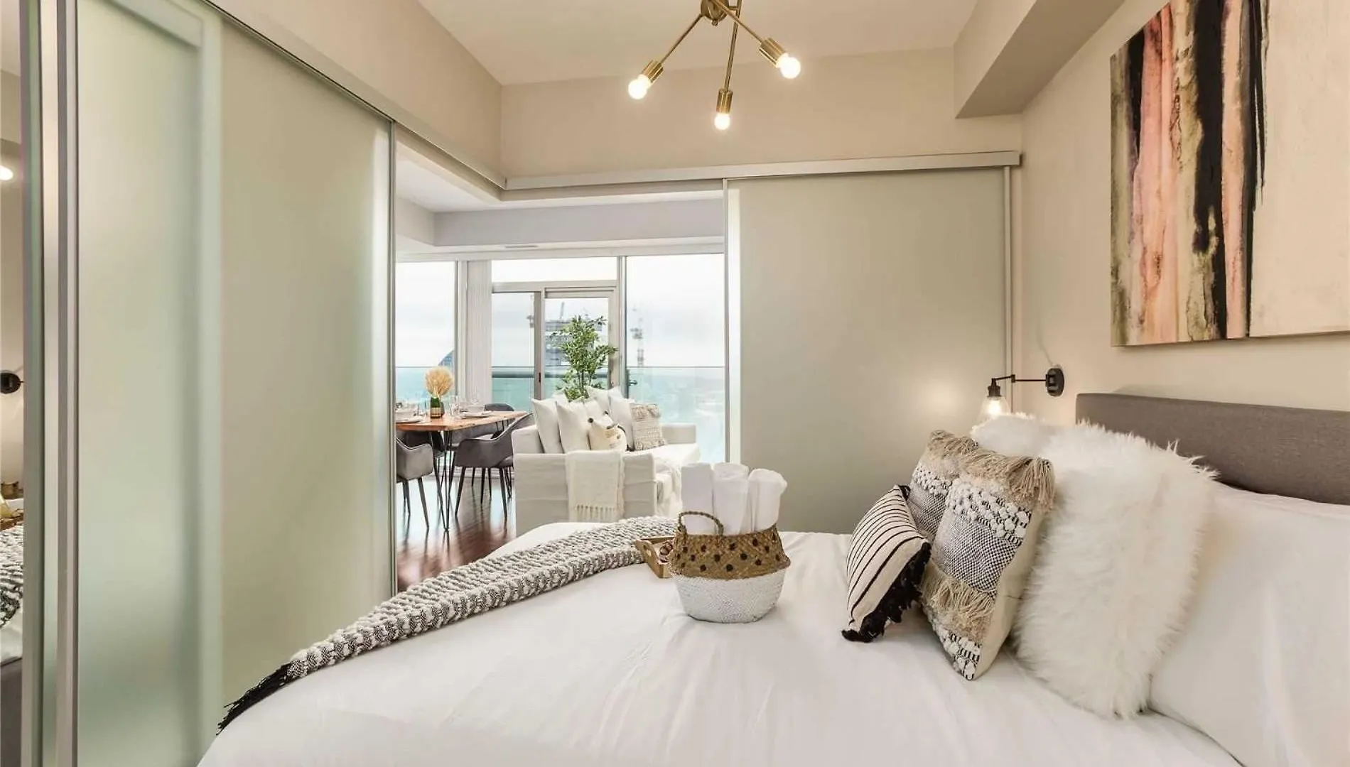 Monarch Residences 多伦多 公寓