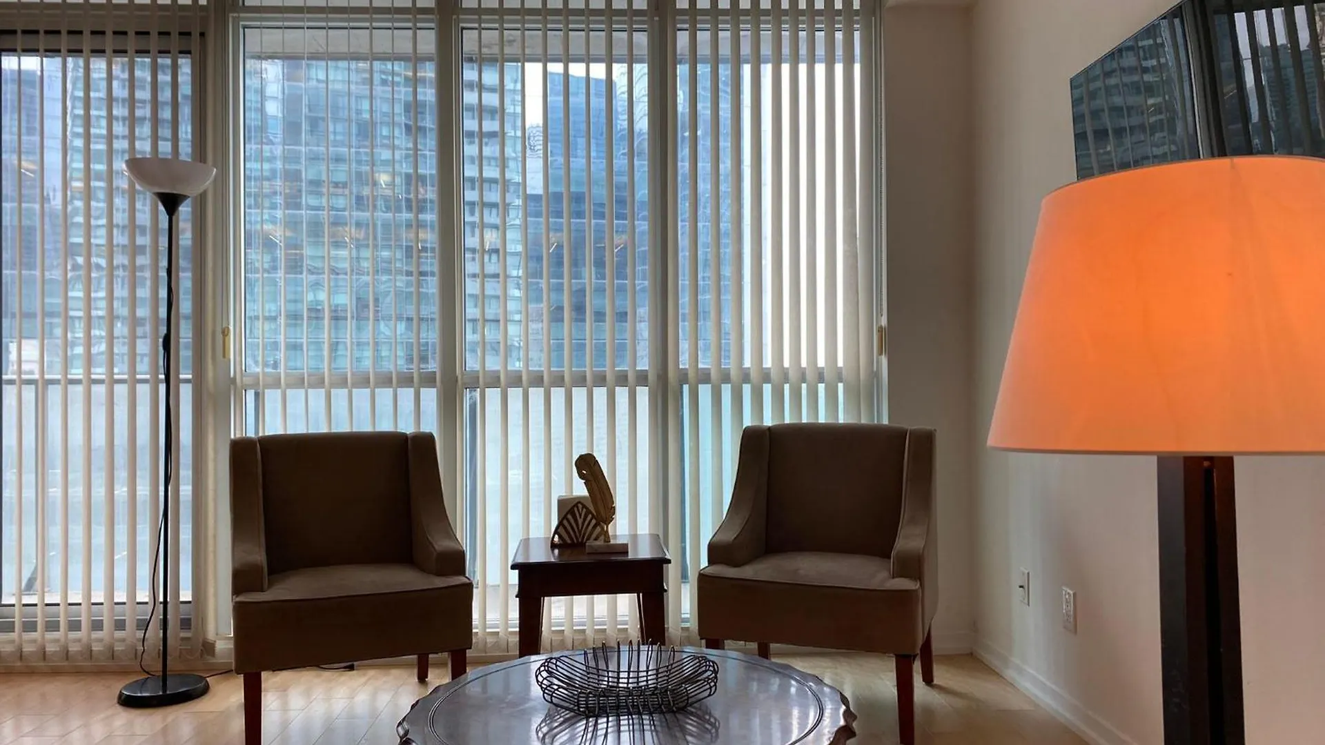 Monarch Residences Торонто Канада