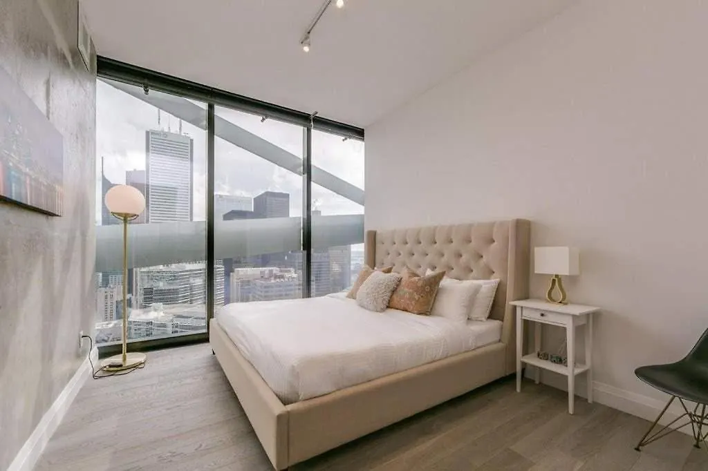 Monarch Residences Торонто