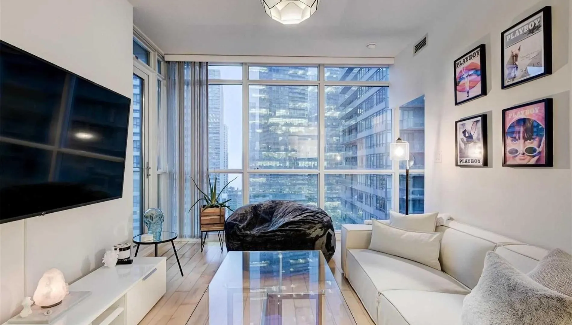 Monarch Residences Торонто 0*,  Канада